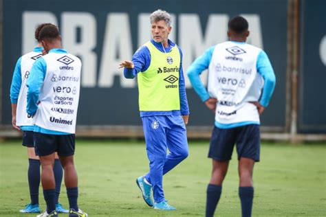 Treino T Tico Prepara Time Para Estreia No Brasileir O