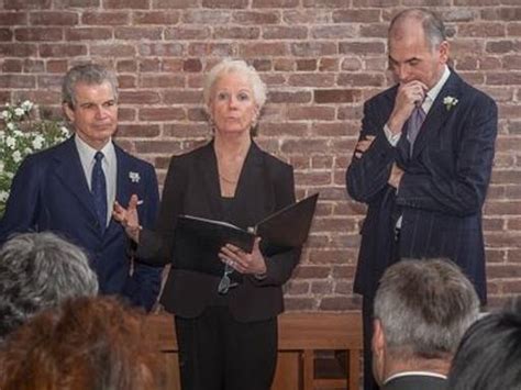 Il Giudice Ordina Al Comune Di Registrare Le Nozze Gay Corriere It