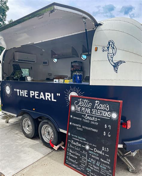 The Pearl Food Truck Pub Fonta Flora Brewery