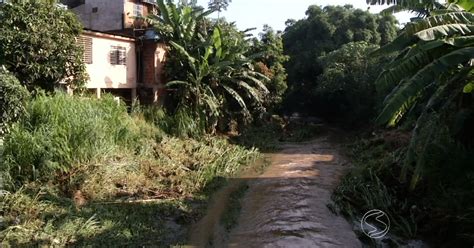 G Rio Transborda E Invade Casas Em Barra Mansa No Sul Do Rj