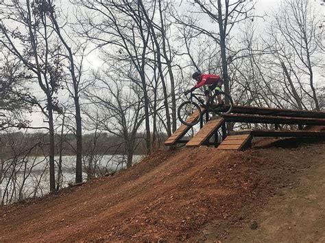 Wood Trail At City Lake Park In Siloam Springs Arkansas Lake Lake