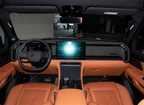 Polar Stone 01 - Interior photos of.