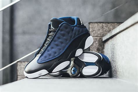 Air Jordan 13 Low Navy Releases