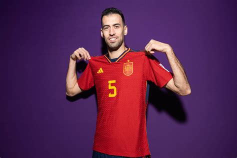 As Anunci Busquets Su Retirada De La Selecci N De Espa A La Red