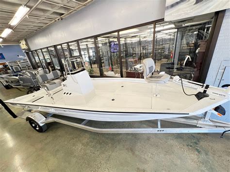 New Xpress H B Hyper Lift Bay Metairie Boat Trader