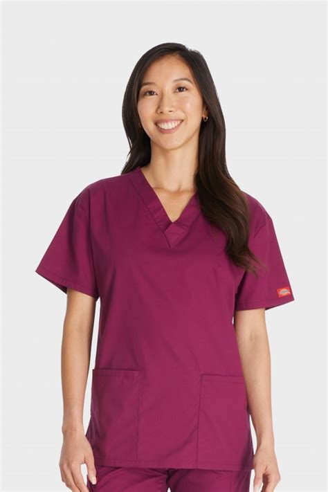 Dickies Eds Signature Womens Patch Pockets V Neck Scrub Top Wine Sj