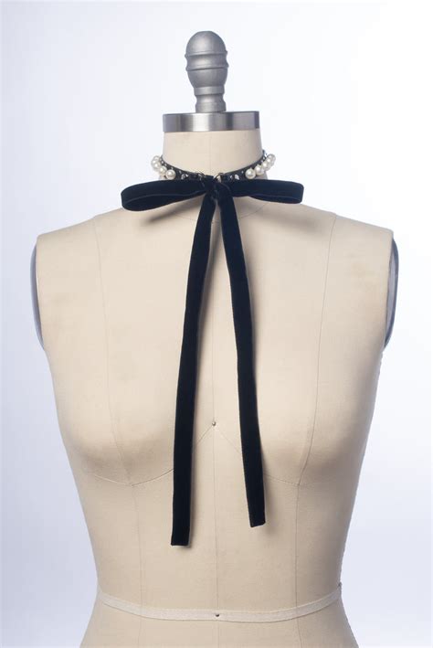 Apatico Amelia Pearl Velvet Bow Choker Collar Black Pvc Gothic