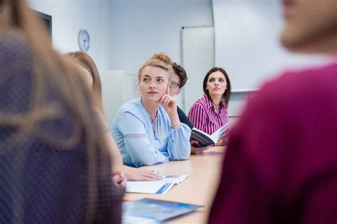 Szkolenie Dla Kadry Dydaktycznej Z Zakresu Pracy Ze Studentami I