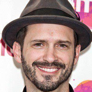 Tony Lucca - Age, Family, Bio | Famous Birthdays