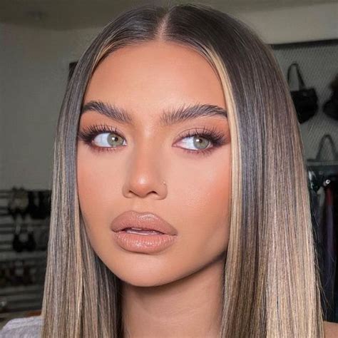 Pin On Ja Makeup Me Crazy Bridesmaid Hair Makeup Nude Eye Makeup Nude Lip Makeup