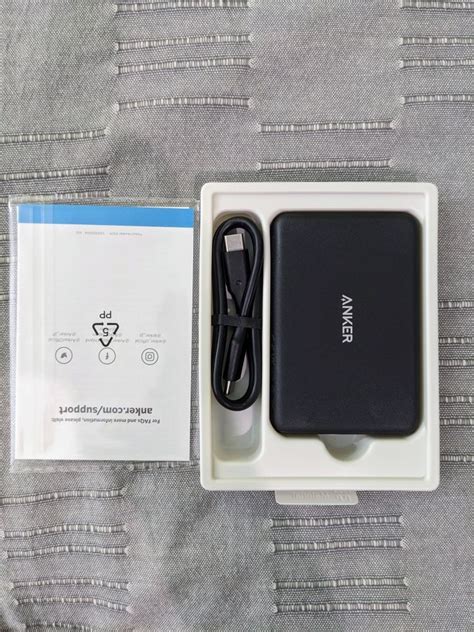 Power Bank Anker MagGo 621 Magsafe 5000 MAh Qi Wireless Charger 999