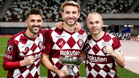 Andres Iniesta leads Vissel Kobe to Emperors Cup