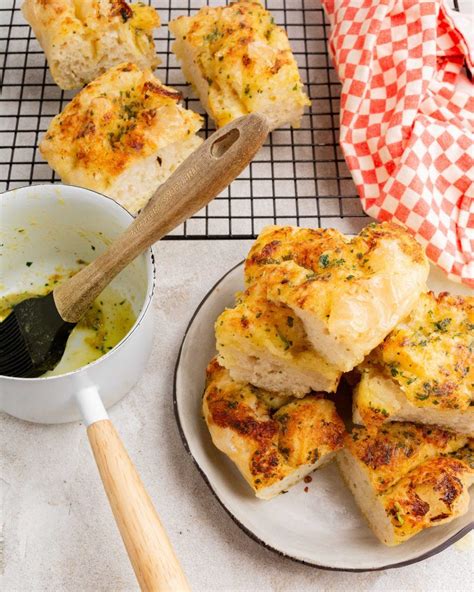 Garlic Butter Focaccia Daen S Kitchen