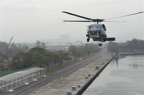 【圖輯】海軍春節加強戰備操演 兩棲船塢運輸艦內「野戰醫院」首曝光 上報 焦點