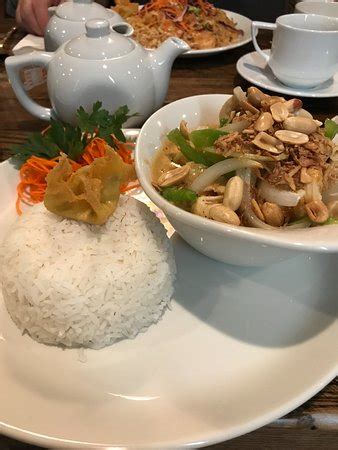 Horrible Nicky S Thai Kitchen Pittsburgh Traveller Reviews Tripadvisor