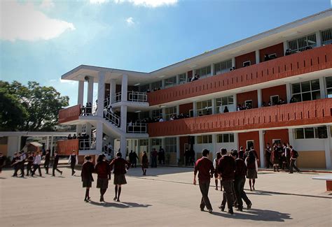 Regresan a clases más de 470 mil estudiantes | Querétaro 