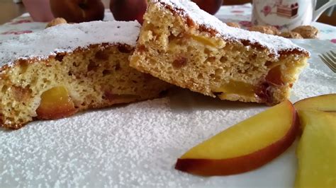 Torta Con Ricotta Pesche E Amaretti Peperoni Verdi Fritti