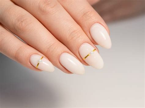 Milk Bath Nails Le Unghie Color Latte Diventano Il Nuovo Nude The