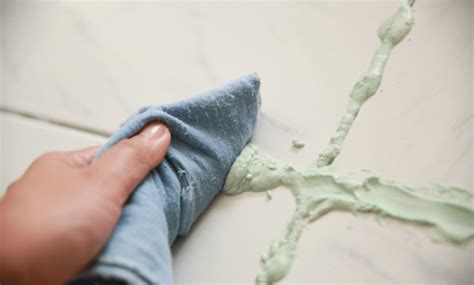 Cleaning Tile Grout With Oxygen Bleach