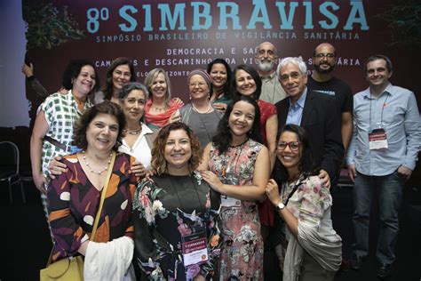 Abertura do 8º Simbravisa um chamado à democracia e ao lirismo roseano