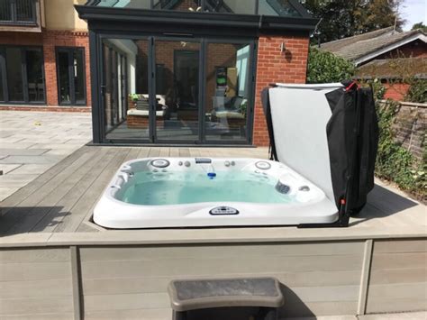 How To Lower The Chlorine Levels In Your Hot Tub