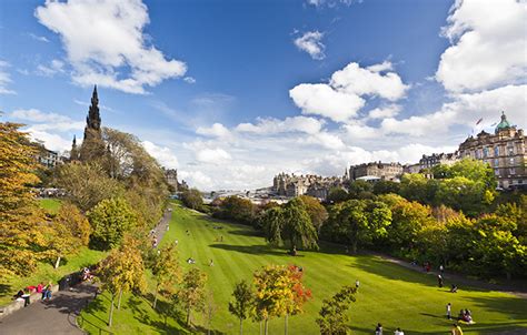 McDonald Road | Princes Street Gardens