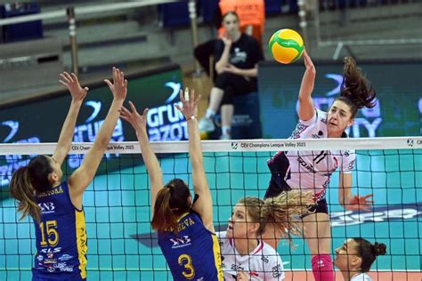 Lm Siatkarek Grupa Azoty Chemik Police Marica P Owdiw