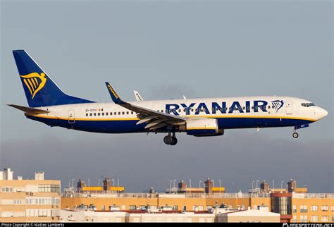 EI EFH Ryanair Boeing 737 8AS WL Photo By Matteo Lamberts ID 977902