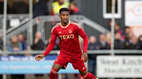 Aberdeen Fc Richardson Joins Hatters On Loan