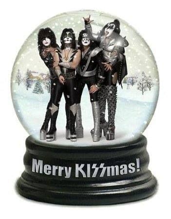 Kissmas Snow Globes Merry Holiday Decor