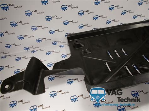 Защита - пыльник днища правая VW T5 фольксваген - Интернет-магазин ...