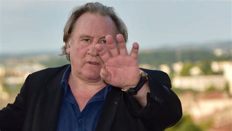 Affaire Depardieu Un Nouveau Texte Signé Par Plus De 500 Artistes S