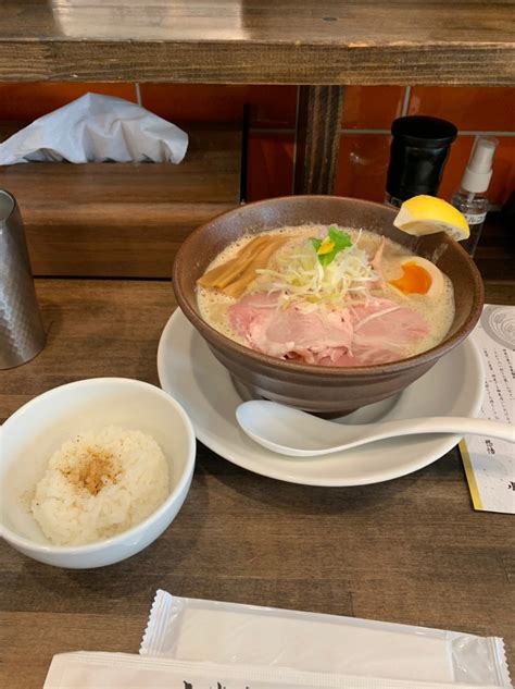 小麦生まれ、麺育ち。大阪市 南森町駅濃厚鶏白湯そば 旨味味噌テイスト 関西麺類たまに他方面硝子瓶容器プラスチック容器販売社長の麺コレ