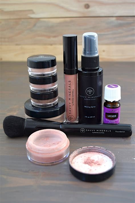 The Savvy Minerals Makeup Kit From Young Living Chemical Free Makeup