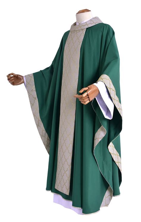 Chasubles Set Apostolic CS094 With 4 Colors Liturgical Vestments CORDIS