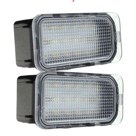 Plafoniera Targa Led Ford Focus MK2 Placchetta Completa Bianca 6000k