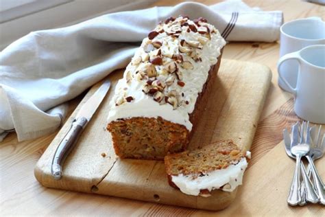 Diaporama 13 idées de gâteaux à emporter à une fête d école Carrot cake