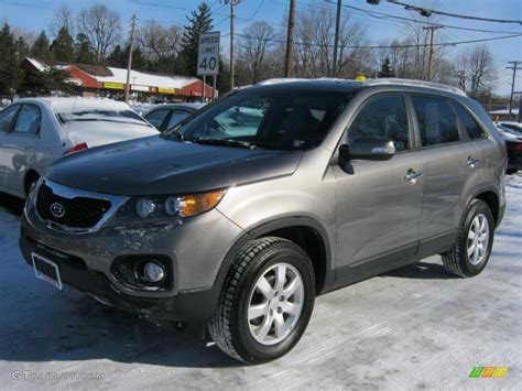 Titanium Silver 2011 Kia Sorento LX Exterior Photo 45149821 GTCarLot