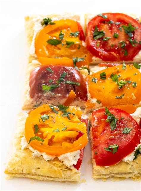 Tomato Tart Made With Puff Pastry Chef Savvy