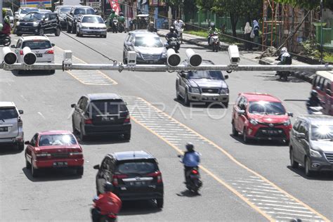 Rencana Pemberlakuan Tilang Elektronik Di Palembang Antara Foto