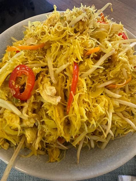 Singapore Rice Noodles Man With A Wok
