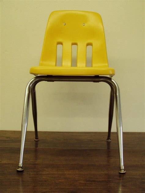 48 Lot Vintage School Desk Chairs Chrome Plastic Virco Martest 29t Mid