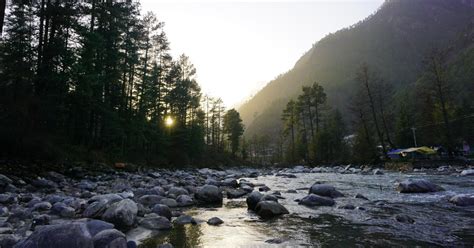 Kheerganga Trek Voyage Magique Kasol Getyourguide