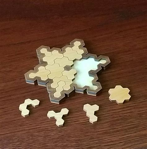 SnowFlake Puzzle – Puzzle Mist