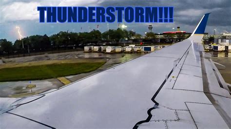 Thunderstorm Takeoff United Boeing Scary Departure Out Of