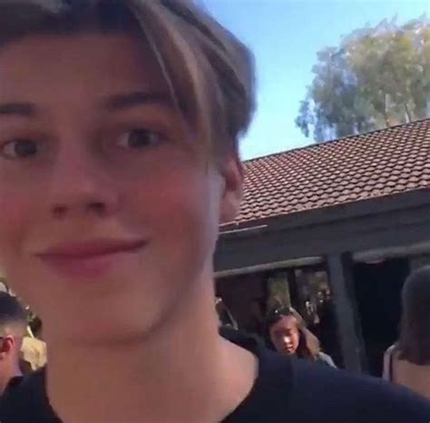 RUEL (@oneruel) • Instagram photos and videos | ฝรั่ง