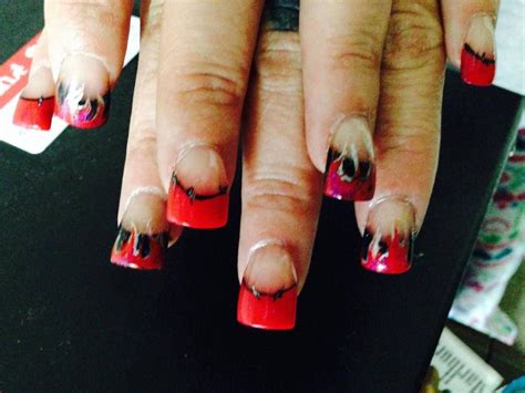 Barbed Wire And Flames Nails Acrylic Nails Paint Designs