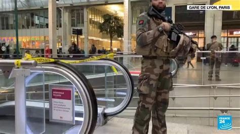 France Attaque Au Couteau à La Gare De Lyon à Paris Le Suspect Souffre De Troubles Psychiatriques