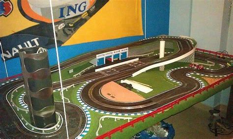 Pin De Zolt N Dobos En Slot Car Idea Coches De Carreras Pistas De