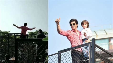 On 53rd Birthday Shah Rukh Khan Greets Fans With His Signature Pose